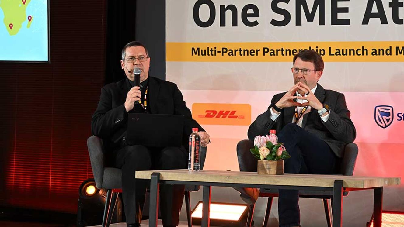 The Acting Deputy Director-General of Exports at the Department of Trade, Industry and Competition, Willem van der Spuy with the Chief Executive Officer of DHL Express SSA, Hennie Heymans. 